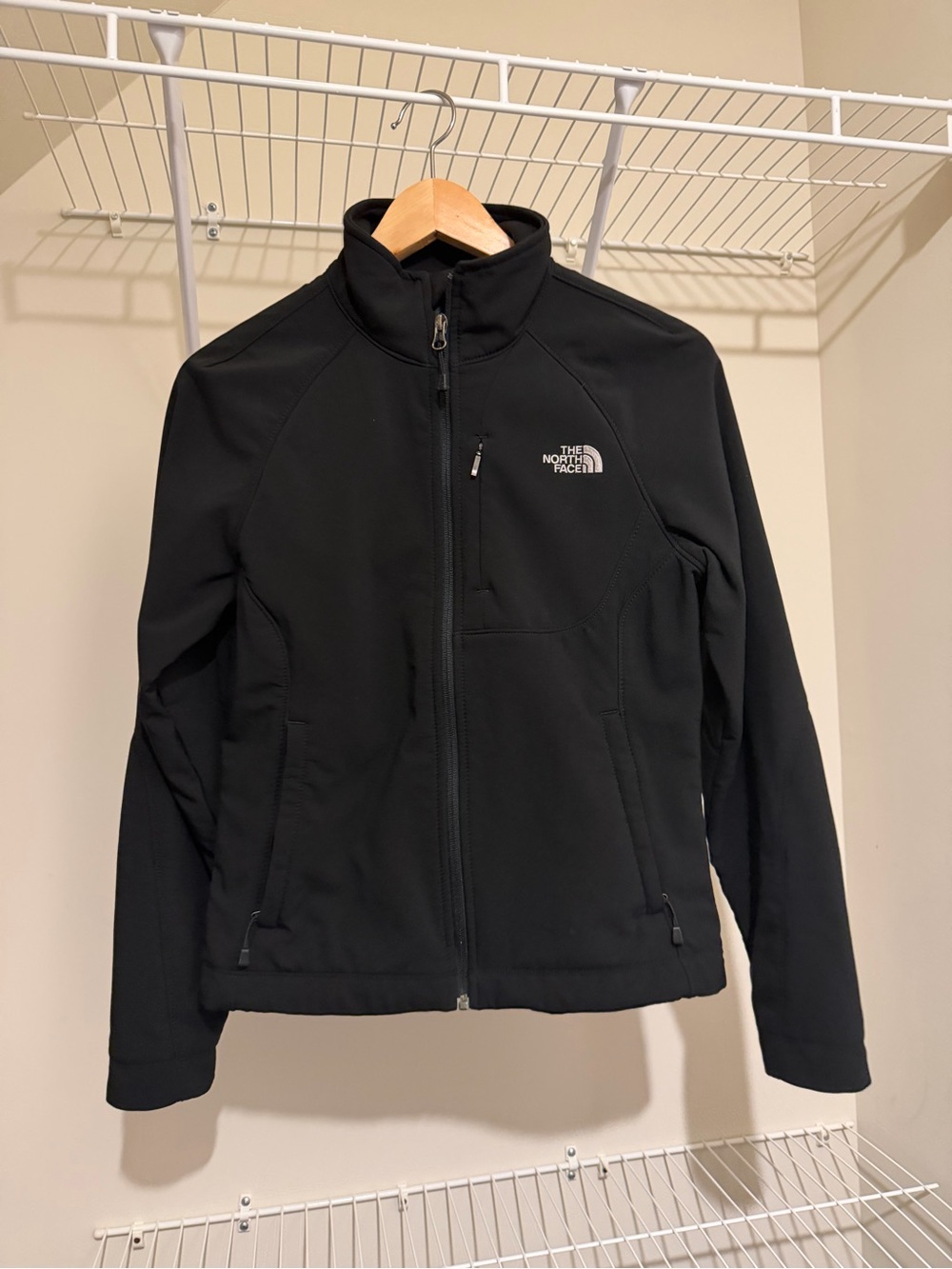 The North Face Women's Black Utility Softshell Jacket